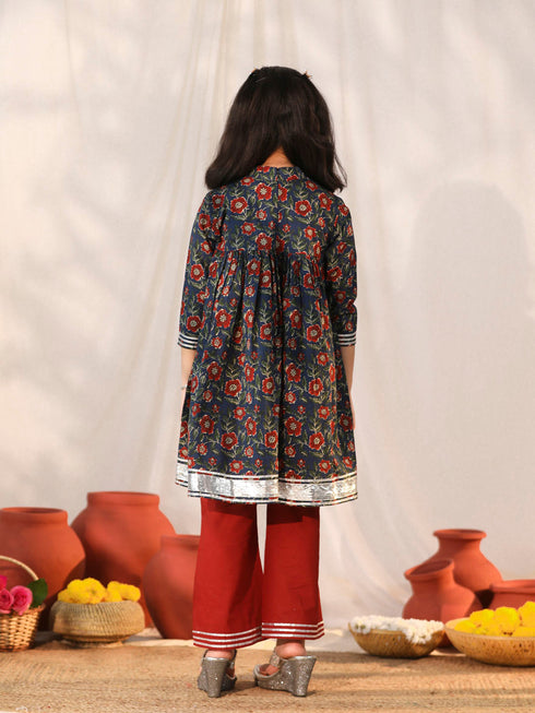 Vastramay Girl's Navy Blue and Rust Kurta Palazzo Set